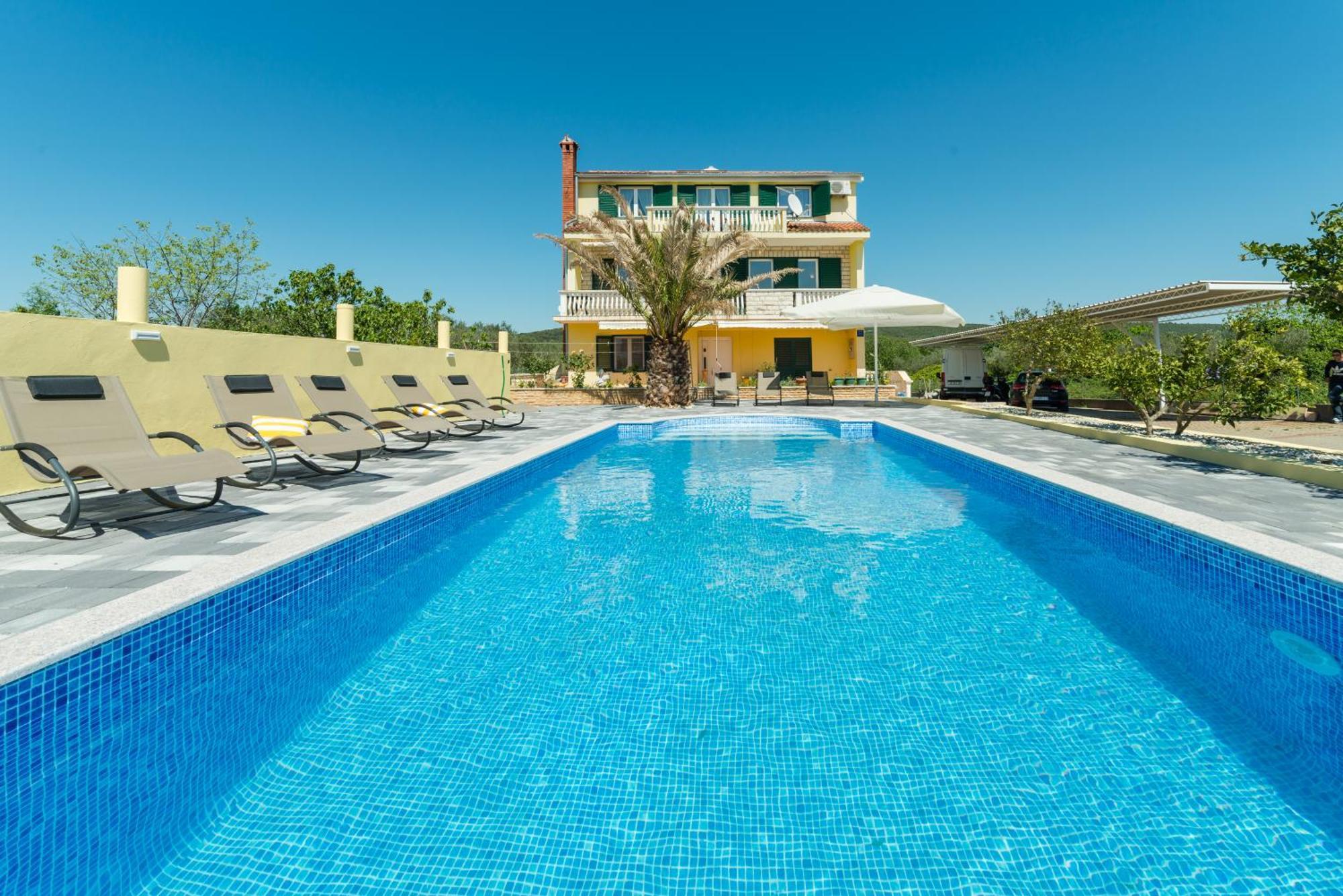 Crowonder Sun&Fun Holiday House With Large Swimming Pool, Playroom And Garden Bibinje Esterno foto